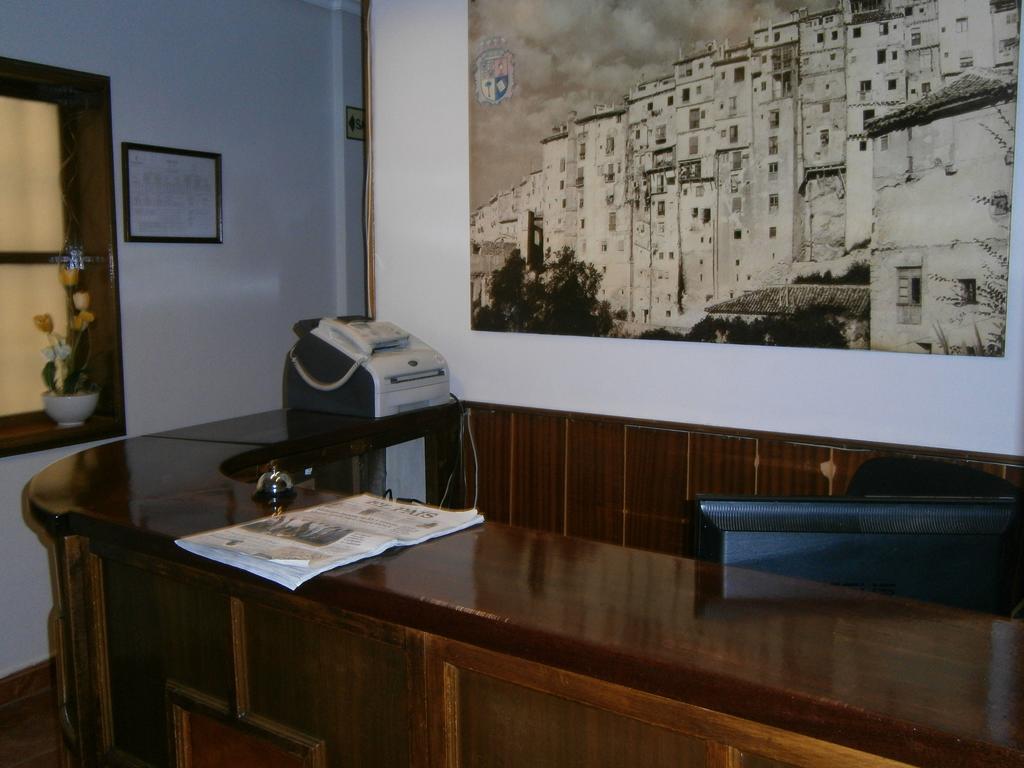 Hostal Residencia Avenida Cuenca  Ngoại thất bức ảnh