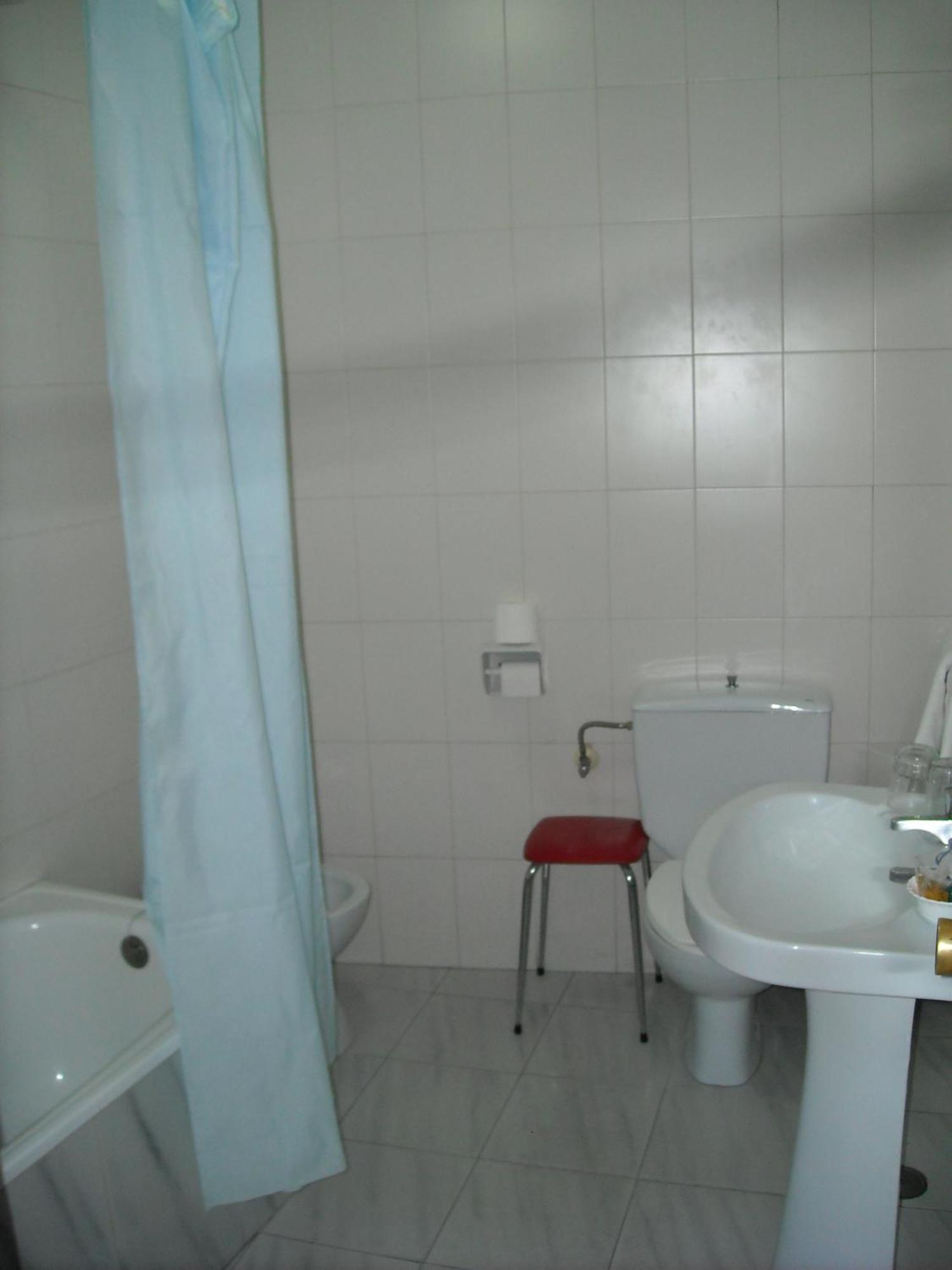 Hostal Residencia Avenida Cuenca  Ngoại thất bức ảnh